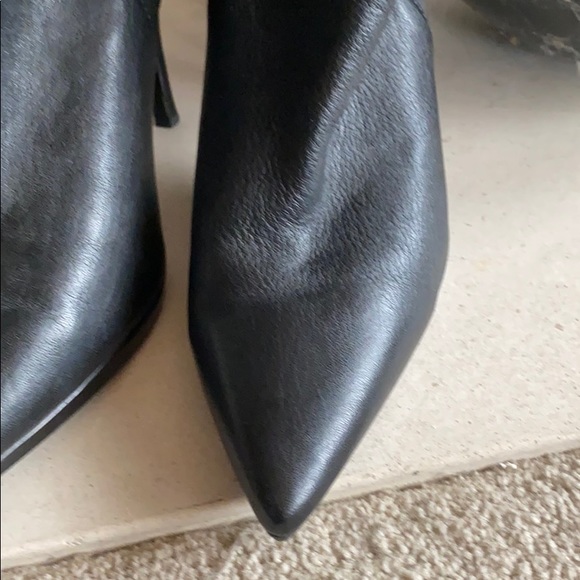 Calvin Klein boots - Picture 3 of 6